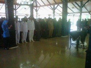 Acara pelantikan Pejabat Eselon III dan IV di pendopo Bupati Jumat (27/09/2013)