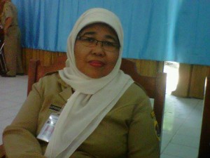 Drs. Lutfiyatul Latifah Ktua badan Kepegawaian daerah (BKD) Kabupaten Brebes