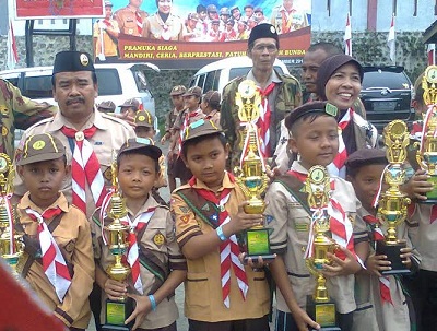 Kelompok Siaga MI Assalam Kubangbungur, Losari, Brebes Meraih Tropy Kemenangan Lomba Ketangkasan Siaga di Ponpes Alhikmah- Brebes